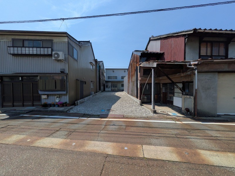 現地写真(前面道路含む現地写真)
