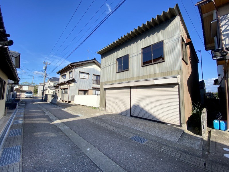 現地写真(前面道路含む現地写真)