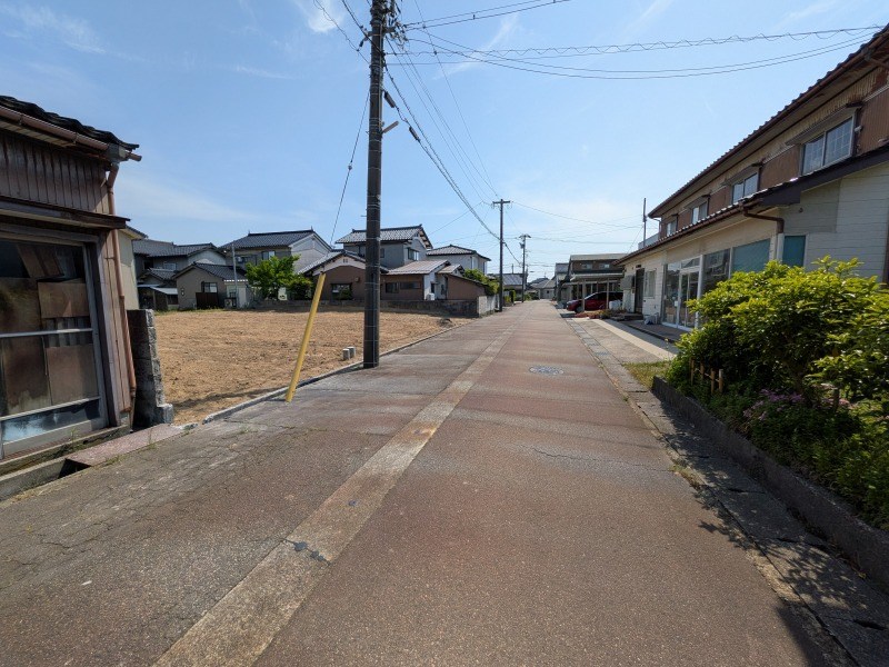 現地写真(前面道路含む現地写真)