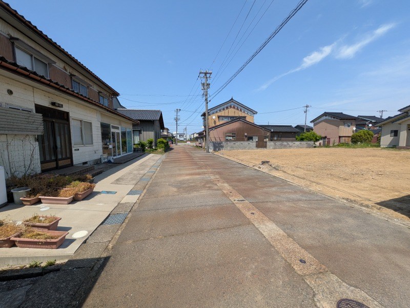 現地写真(前面道路含む現地写真)