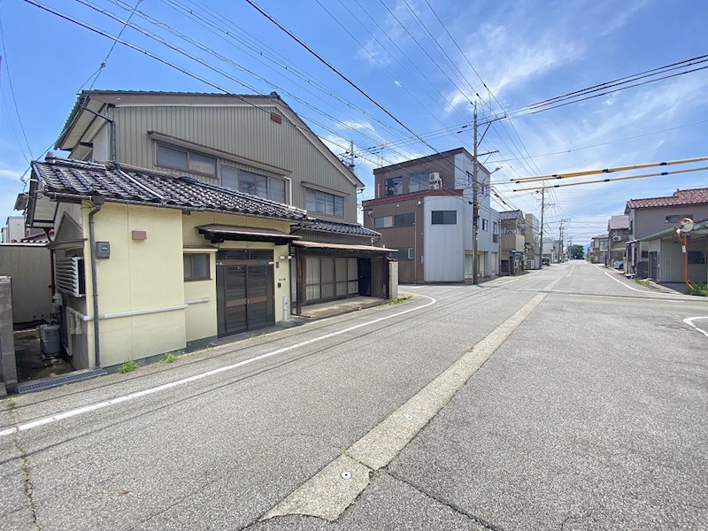 現地写真(前面道路含む現地写真)