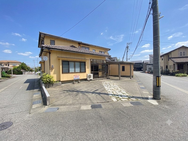 現地写真(前面道路含む現地写真)