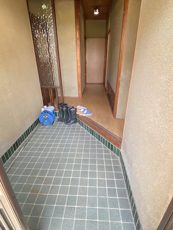 現地写真(玄関)