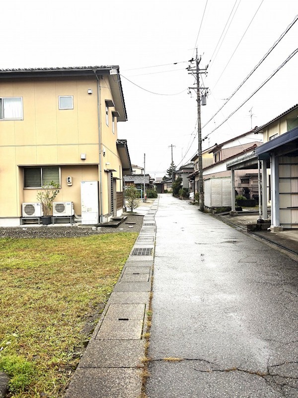 現地写真(前面道路含む現地写真)